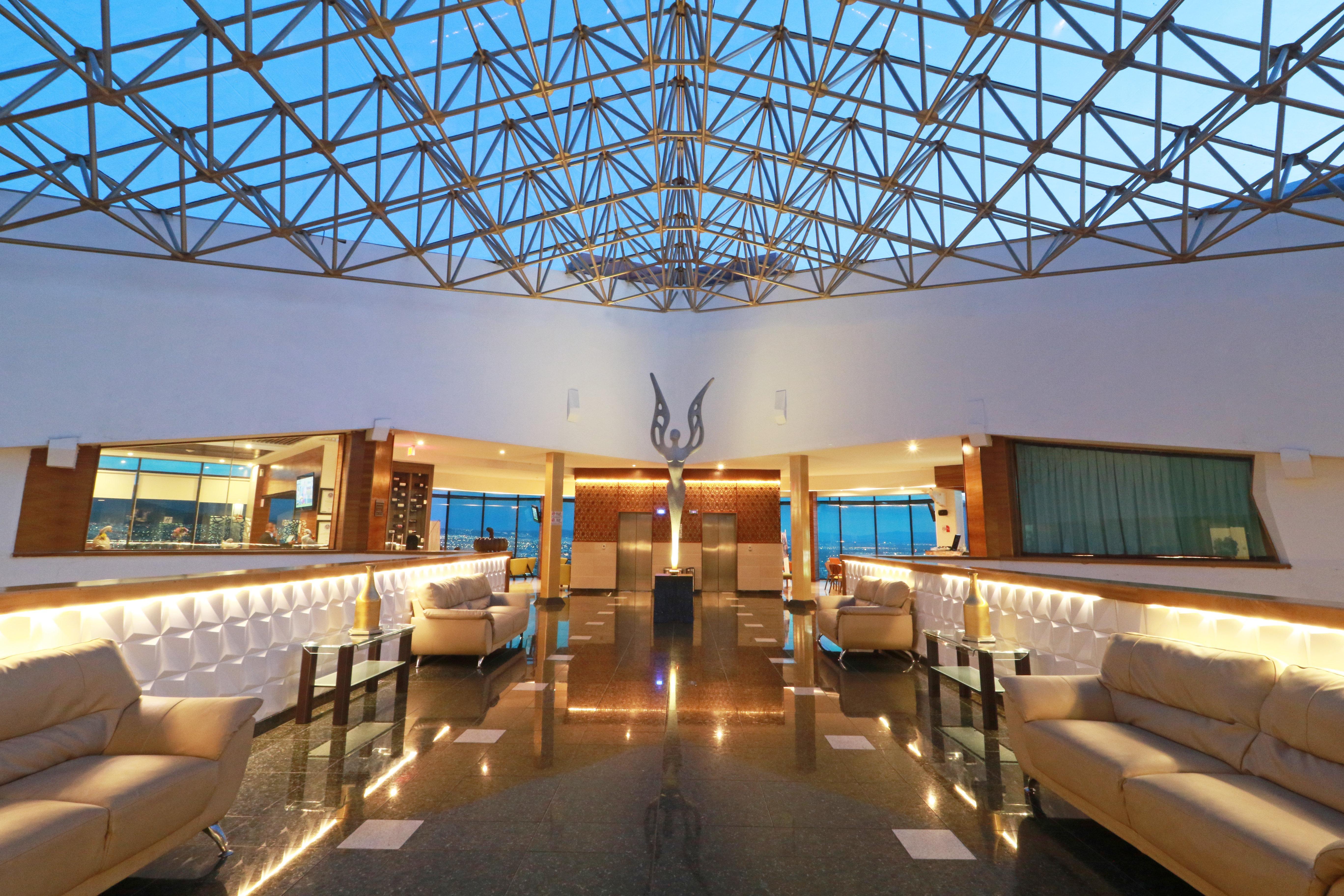 Holiday Inn Queretaro Zona Diamante By Ihg Exteriör bild